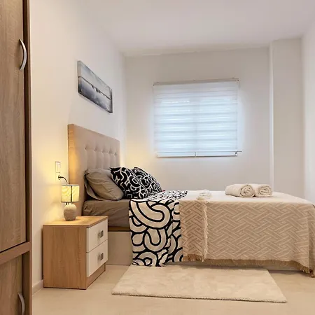 Comfortable 1 Bedroom In