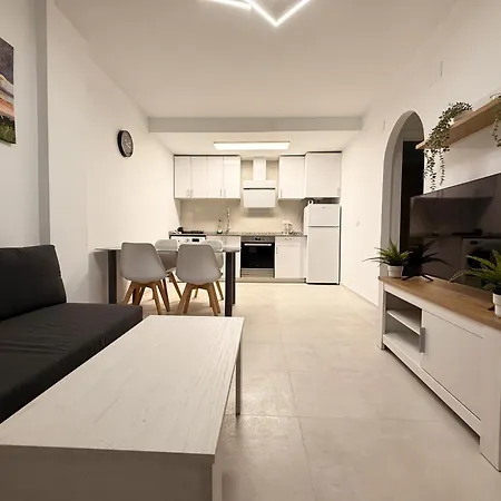 公寓 Comfortable 1 Bedroom In *